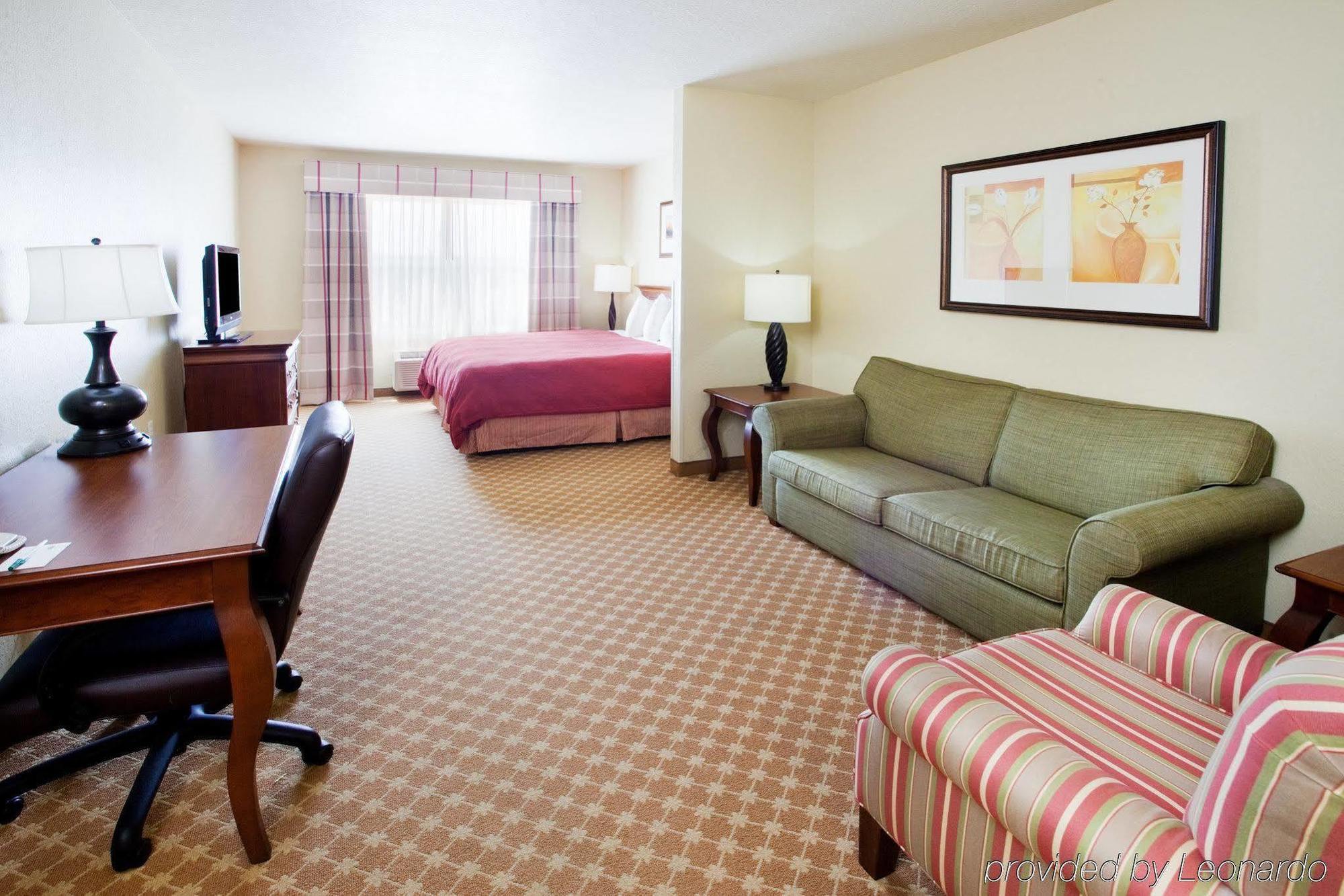 Hotel Clarion Pointe Columbus-Bradley Park Zimmer foto